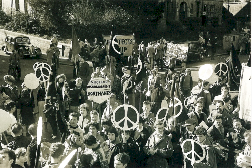 /images/library/large/02_07_northamptonshire_peace_group.png